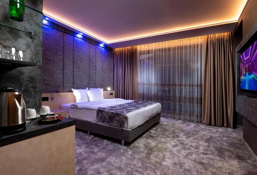 수피리어 테라스 룸, National Palace Wine & Spa