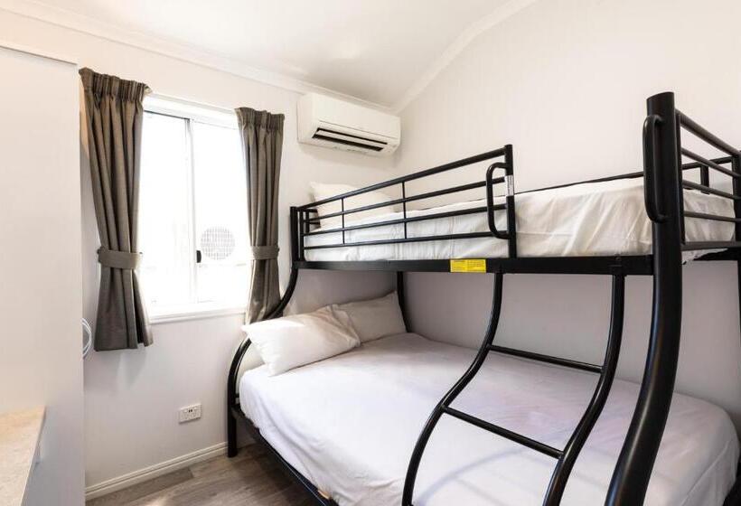 بنجلو قياسى غرفتين نوم, Settlers