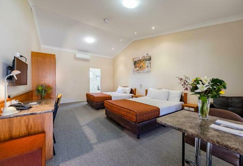 דירת חדר, Roma Explorers Inn