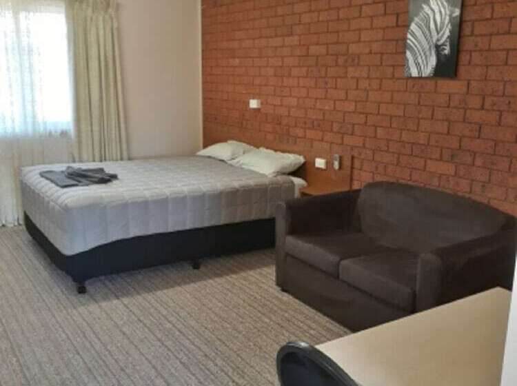 デラックスルーム, Castlereagh Motor Inn