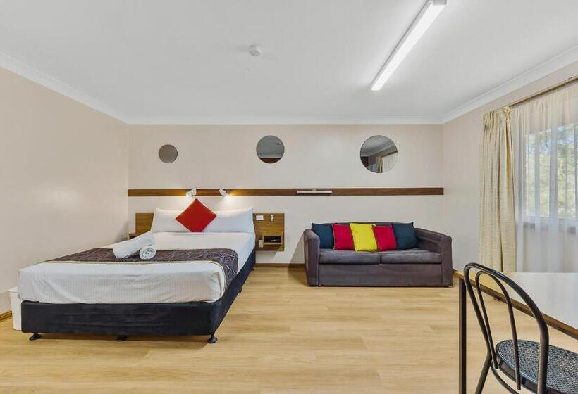 Апартаменты 2 Спальни, Castlereagh Motor Inn