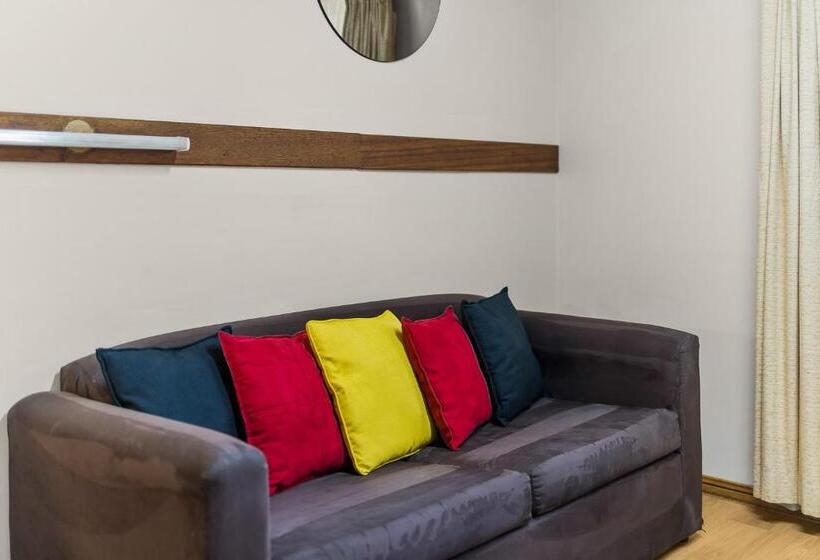 Апартаменты 2 Спальни, Castlereagh Motor Inn