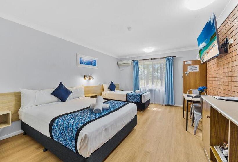 Номер Стандарт, Castlereagh Motor Inn