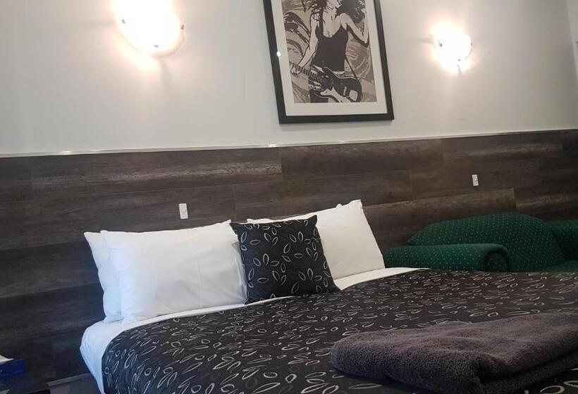 Семейный Номер, Motel24seven And Apartments