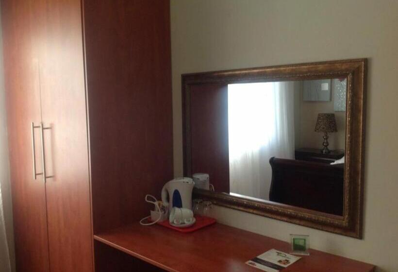 Номер Стандарт, Marang Gardens Lodge