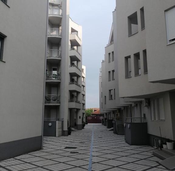 آپارتمان 1 خوابه, Wing Apartman Jagodina