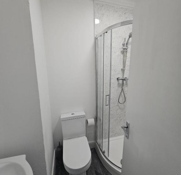 דירת שני חדרים, Livestay Affordable En Suite Studio Rooms In London, N14