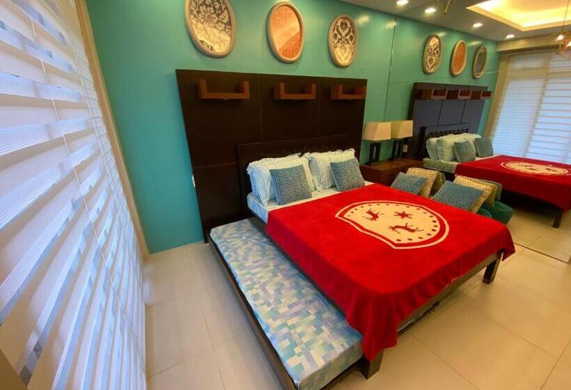 스탠다드 스튜디오 (전망), Pico De Loro Room Jacana A Bldg