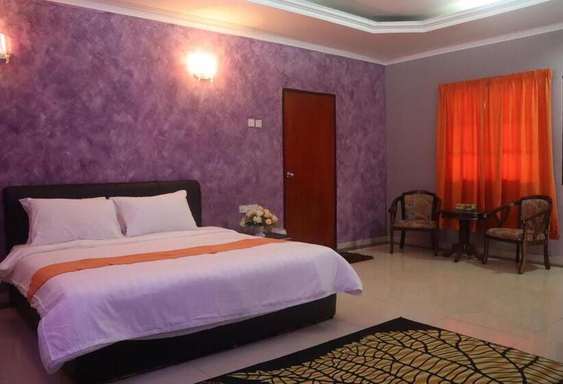 Номер Deluxe Кровать Кинг, Bunga Raya Resort Parit Buntar
