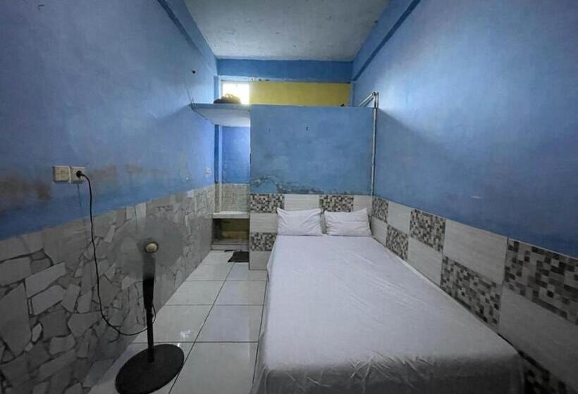 Номер Economy, Spot On 93874 3n Homestay Syariah