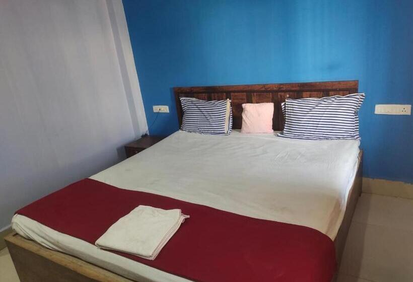اتاق لوکس, Tara Lodge Grand Road Puri   Near Jagannath Temple   Best Location