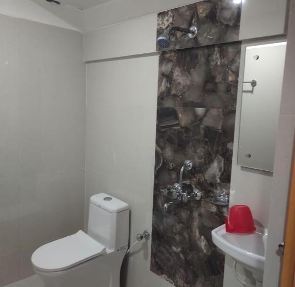 اتاق سوپریور چهار تخته, Tara Lodge Grand Road Puri   Near Jagannath Temple   Best Location