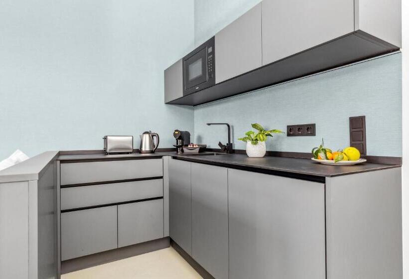 スタンダードスタジオ, Nena Apartments München City   New Opening 2024