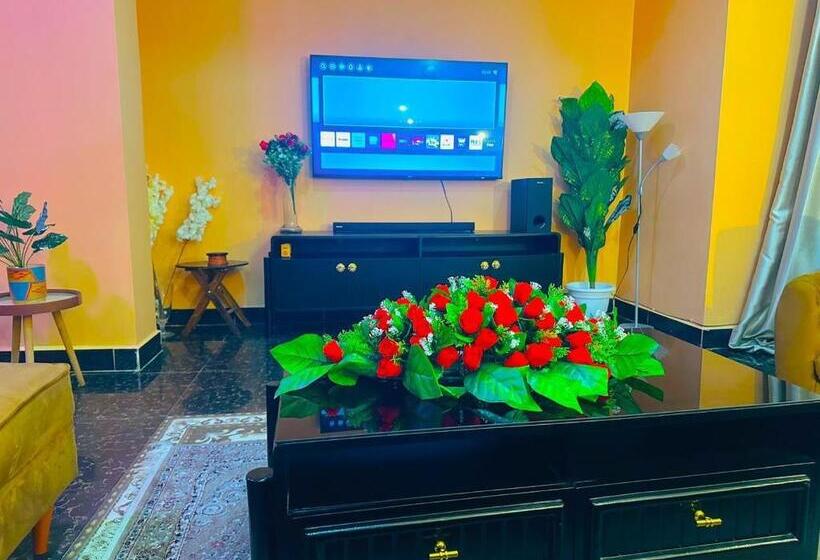 اتاق استاندارد با بالکن, The Central Heartbeat Haven Intercity