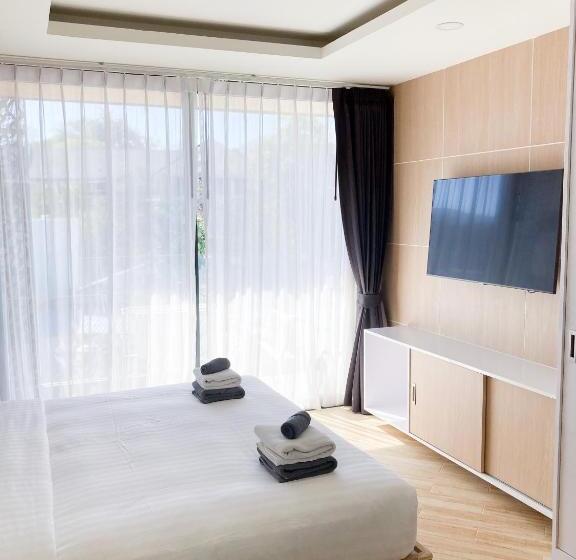 Апартаменты 1 Спальня с Террасой, Appartements Avec Piscine