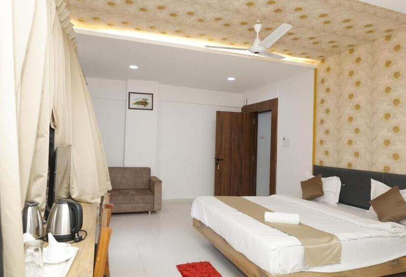 Люкс Повышенной Комфортности, Karan International ,aurangabad