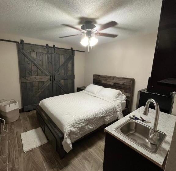 חדר סטנדרט עם טרסה, Cozy Studio Apartment With Private Entrance And Patio