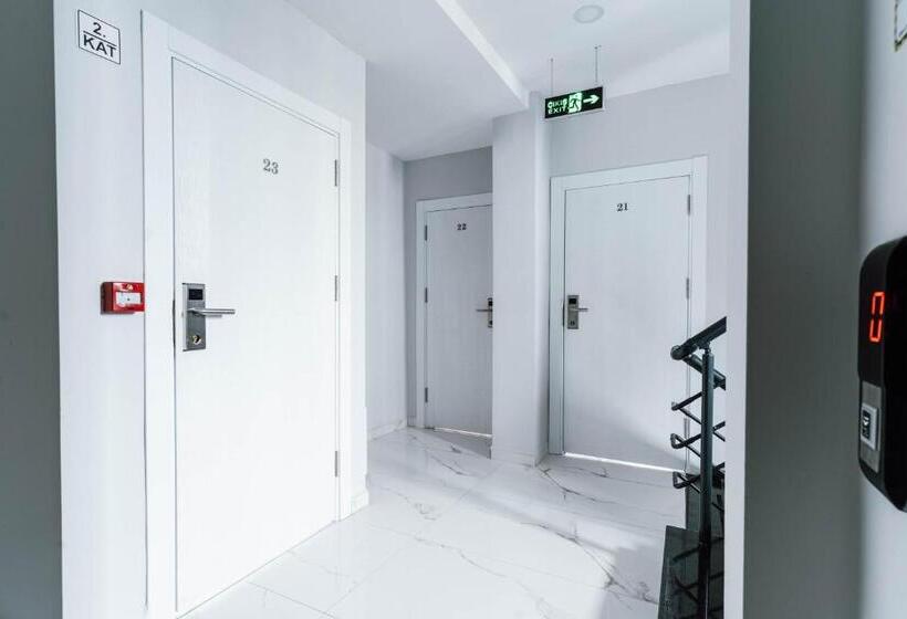 آپارتمان 1 خوابه همکف, Lux Apart For 4 Guests