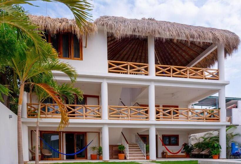 带海景的复工套房, Casa Victoria Puerto Escondido Beach