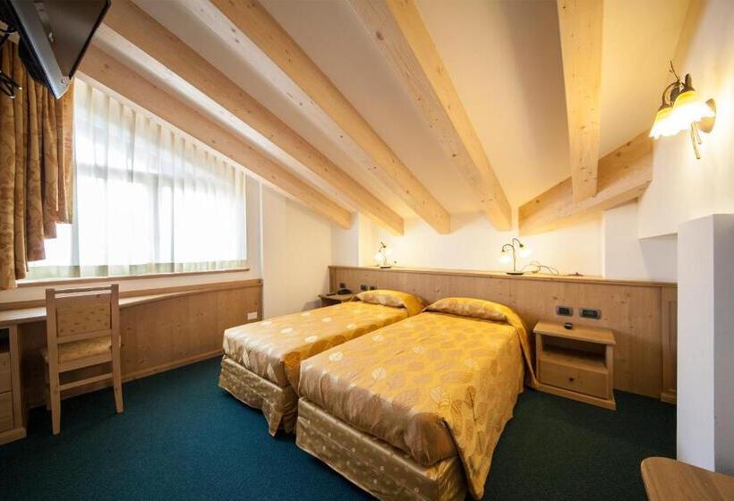 اتاق خانوادگی, Family Hotel Andes   Only For Family