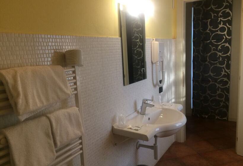 高级大房间, Albergo Ristorante Castello