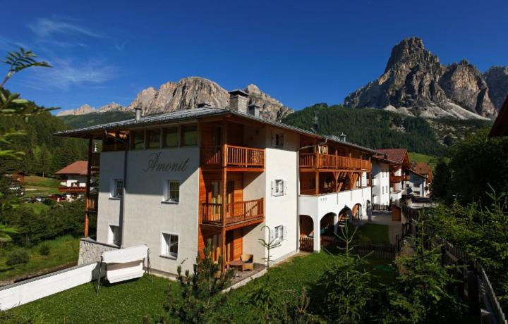 Апартаменты 2 Спальни с Балконом, Marmolada