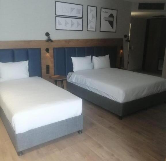 Номер Стандарт Индивидуальный Кровать Кинг, Ramada Encore By Wyndham Istanbul Arnavutkoy