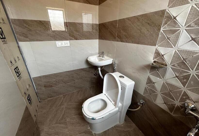 Номер Стандарт с Балконом, Lostel   Backpacker Hostel