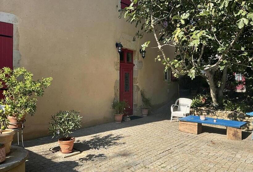 Четырехместный Номер Стандарт, Le Patio Tursan