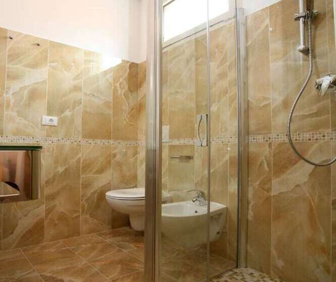 غرفة قياسية, Riposo