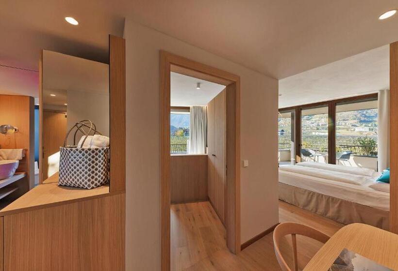 סוויטת ג'וניור, Wiesenhof