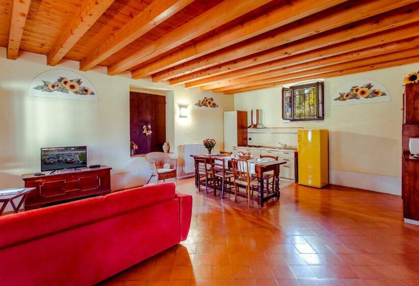 Апартаменты 1 Спальня Нижний Этаж, Cascina La Palazzina