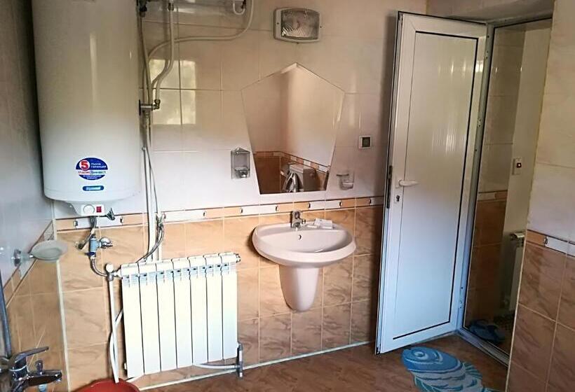 Семейный Номер, Guest House Rosenovi