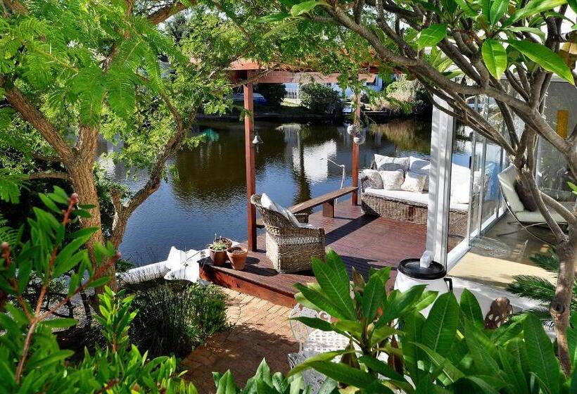 Family Suite, Admiralty Bed & Breakfast