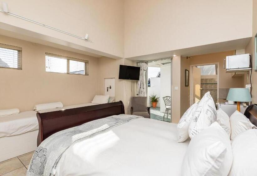 Семейный Номер Вид на Горы, Admiralty Bed & Breakfast
