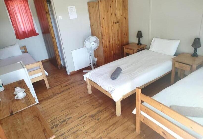 Трехместный Номер Комфорт, Blue Mountain Farm Lodge, Cabins & Cottages