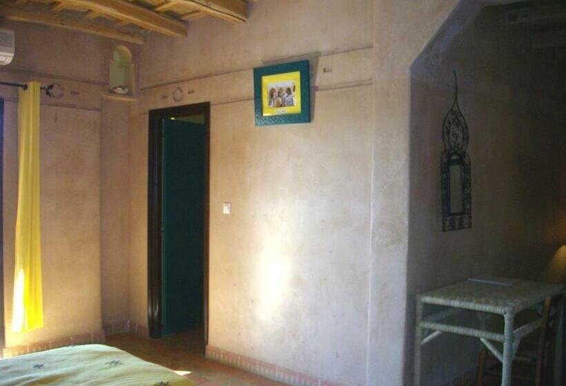 4인용 스탠다드 룸, Kasbah Zitoune