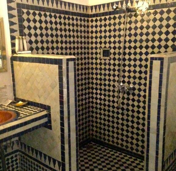 اتاق لوکس, Riad Tizwa Fes