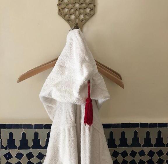 اتاق لوکس, Riad Tizwa Fes