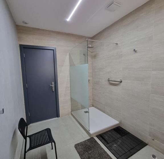 스탠다드 룸 공동 욕실, Hostel Da Estação