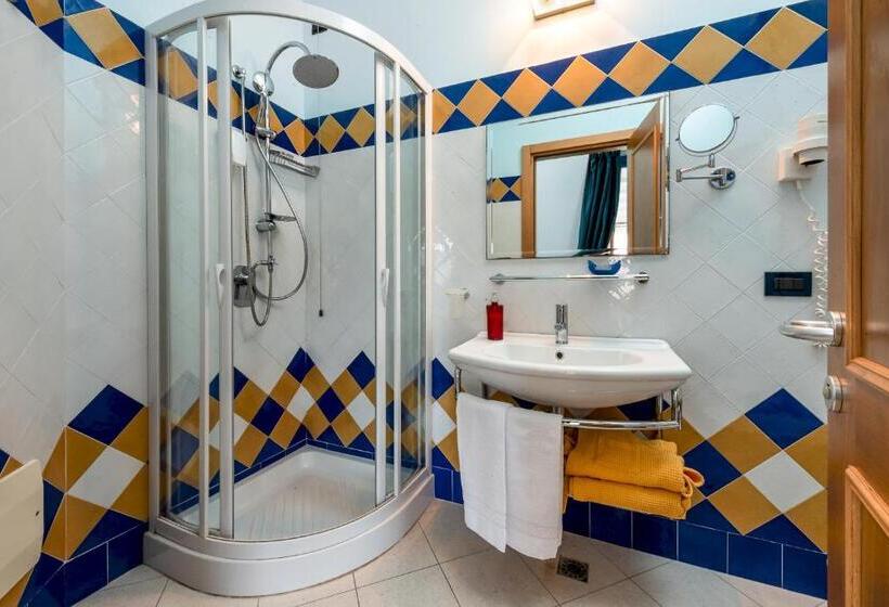 Family Suite, Ristorante Mediterraneo Faro