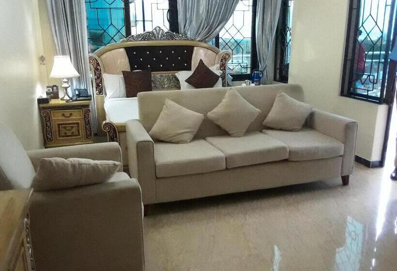 اتاق سوپریور, Star City