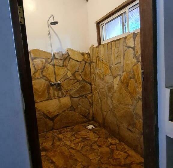 חדר סטנדרט, Honey Badger Lodge