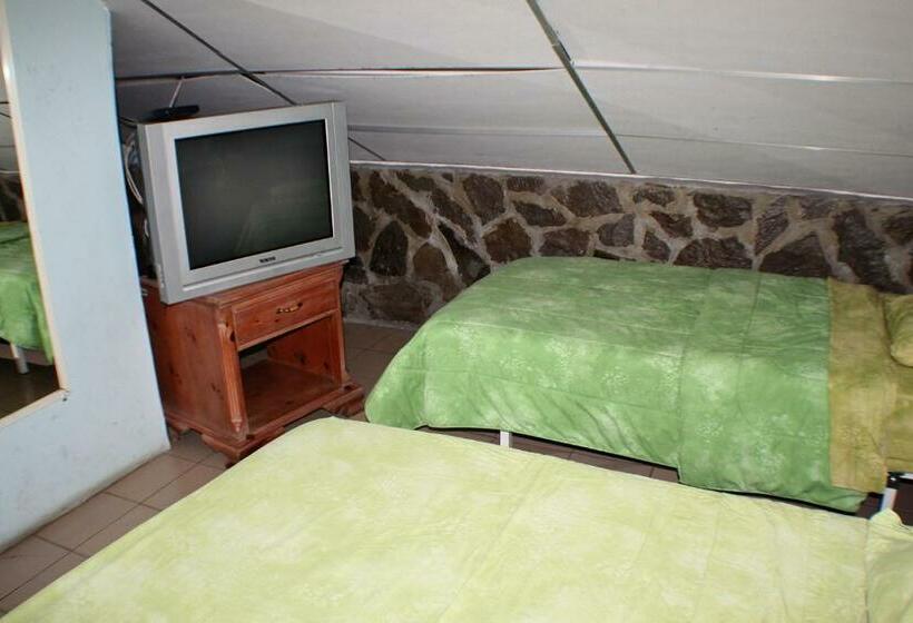 스탠다드 룸 강 전망, Hostal Boquete