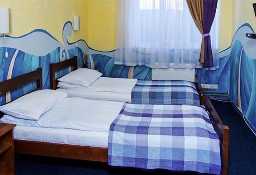 اتاق استاندارد با سرویس بهداشتی مشترک, Mini Hotel Ocean
