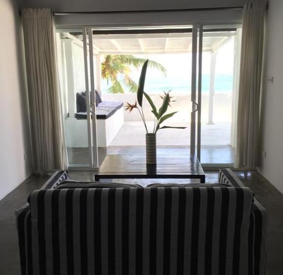 Вилла 1 Спальня Вид на Море, Galle Henna Beach House