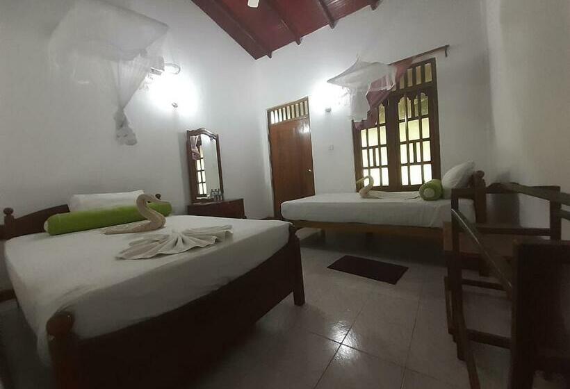 Номер Deluxe, Banana Rest Sigiriya