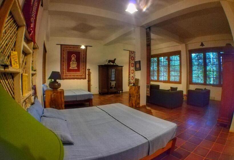 Классический Номер, The Kandy Samadhicentre