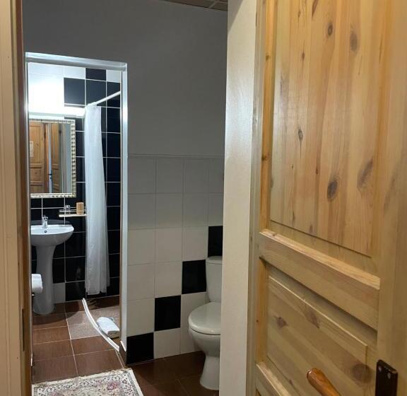 اتاق استاندارد سه نفره, Boutique Hotel Virkas Muiža