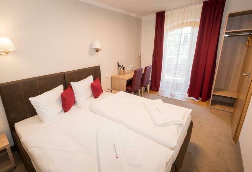 اتاق استاندارد, Relax Hotel Stork